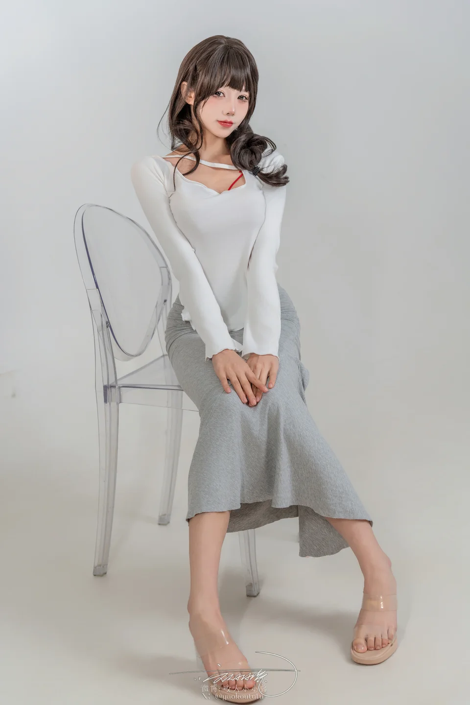 咬一口兔娘 - 24年06月 夹心饼干 [79P,1V-934MB] tg@simisebaisi 【丝足阁】030.webp